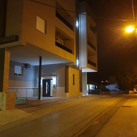 Mia Gi Luxury + Garage Apartment Mostar Exterior photo